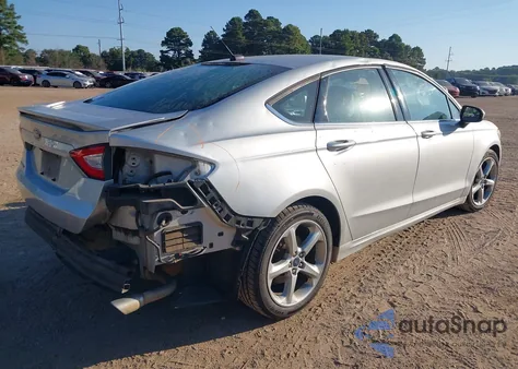 2016 Ford Fusion S z USA, uszkodzony, nr VIN 3FA6P0G76GR368028